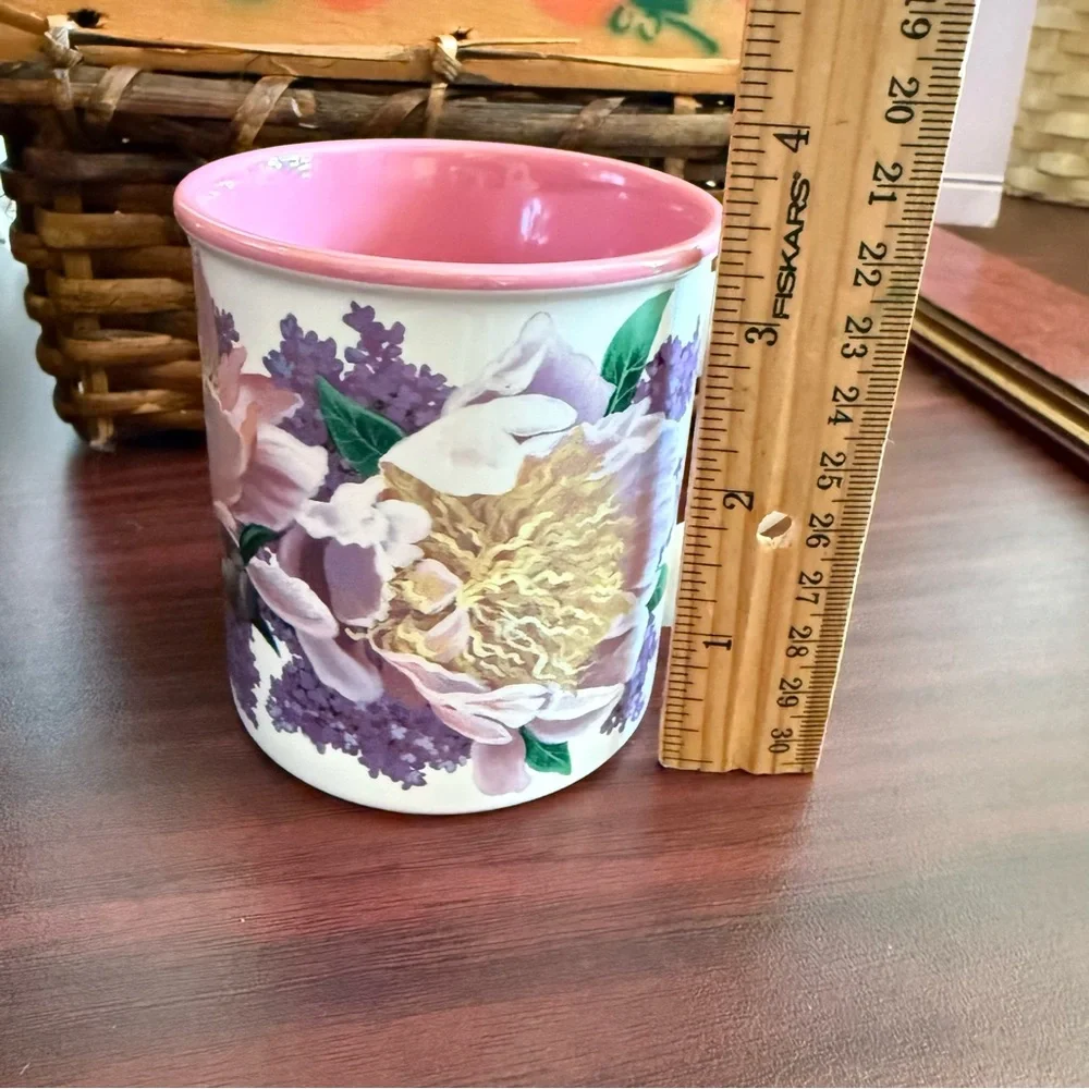 1994 Vintage Julie Inman Potpourri Designs Peonies & Lilacs Ceramic Mug, 10oz